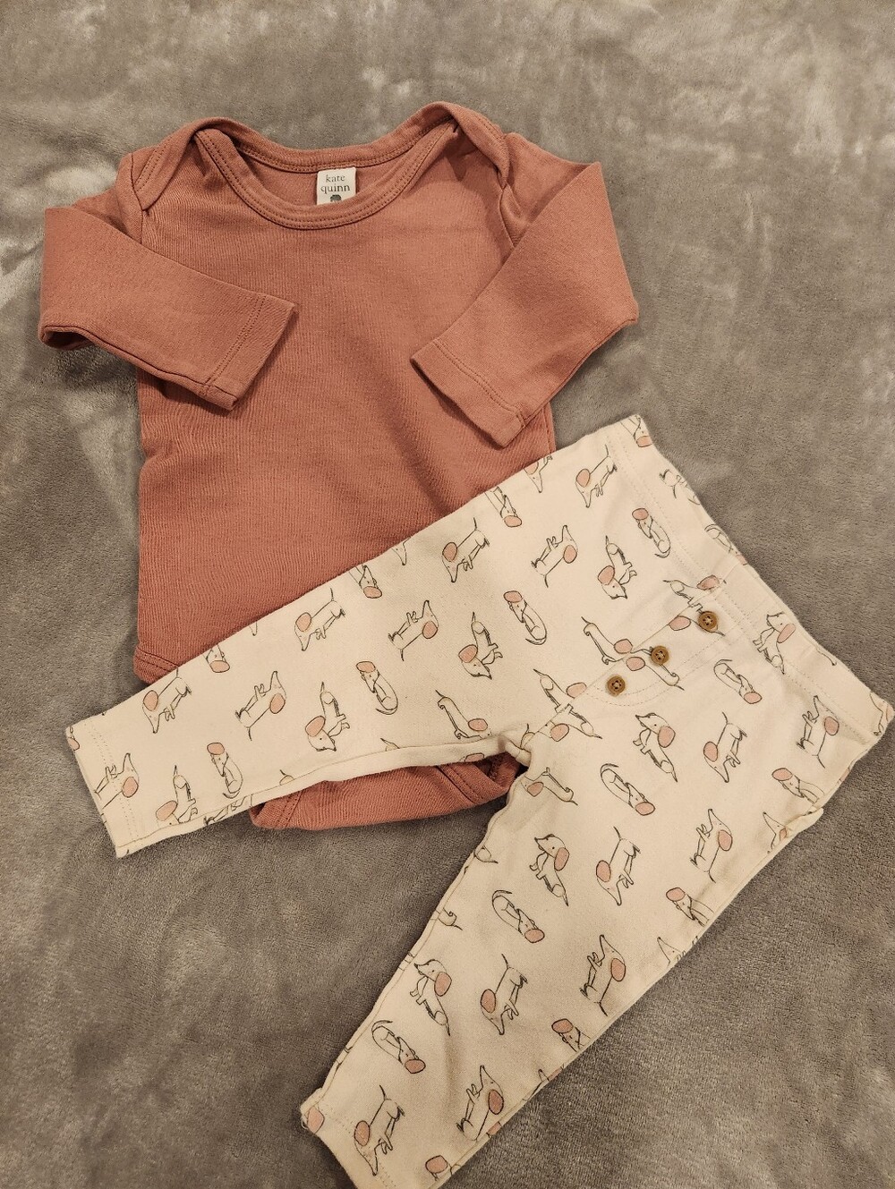 Kate Quinn Baby Bodysuit & Rabbit + Bear Bird Print Leggings, Size 12M